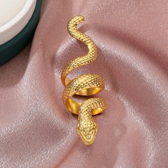 Ssssssnake Ring 1 LEFT! - Picture 4 of 4